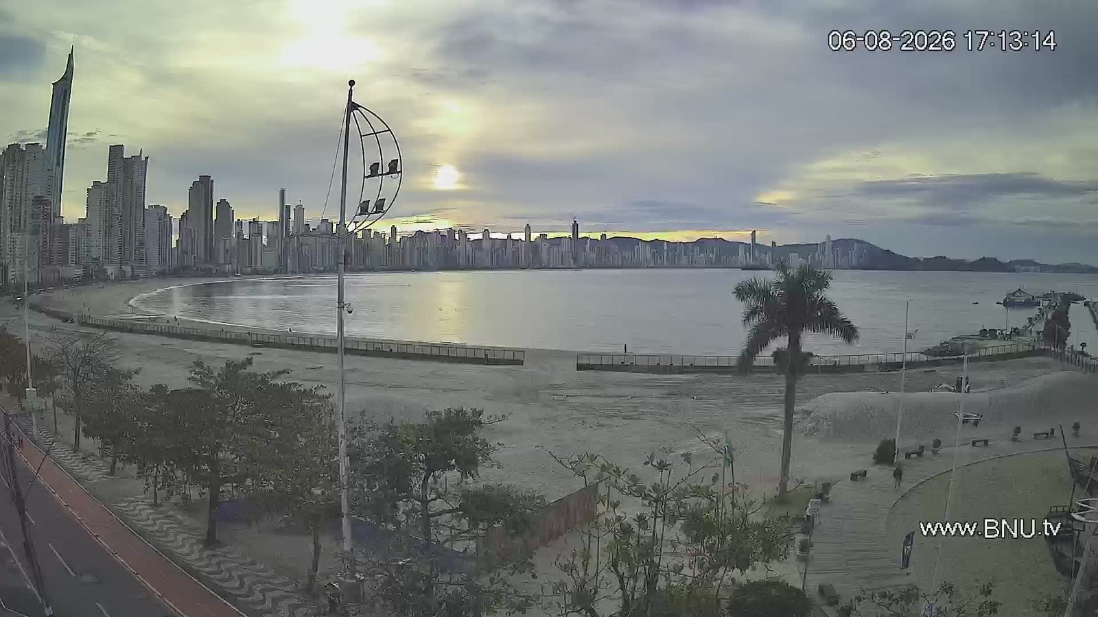 Parque Unipraias Barra Sul Balneário Camboriú