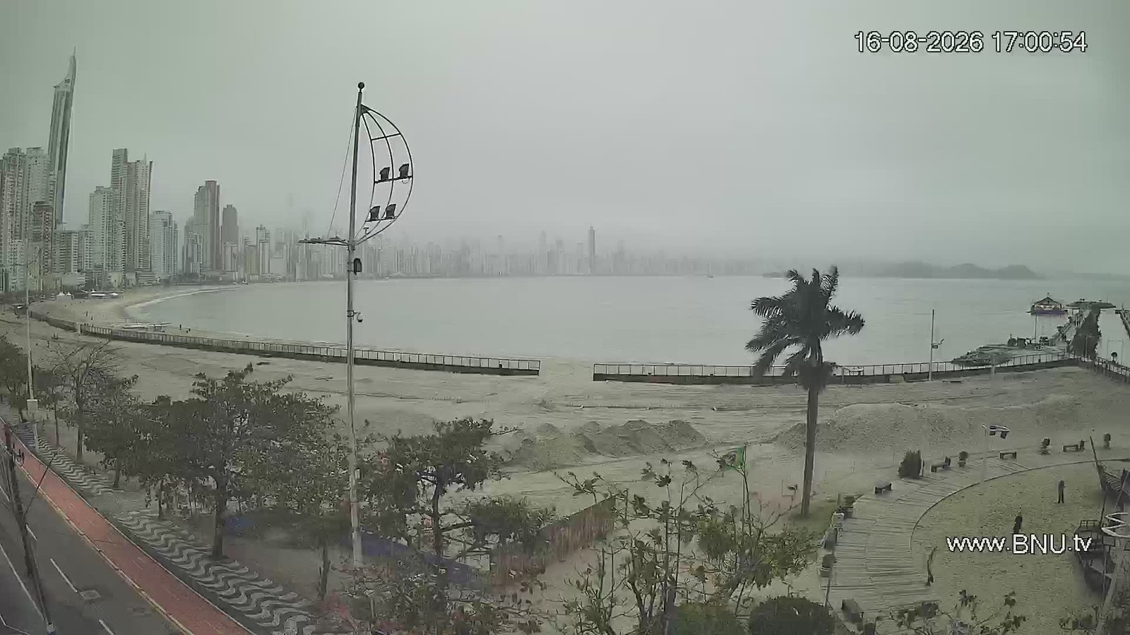 Parque Unipraias Barra Sul Balneário Camboriú