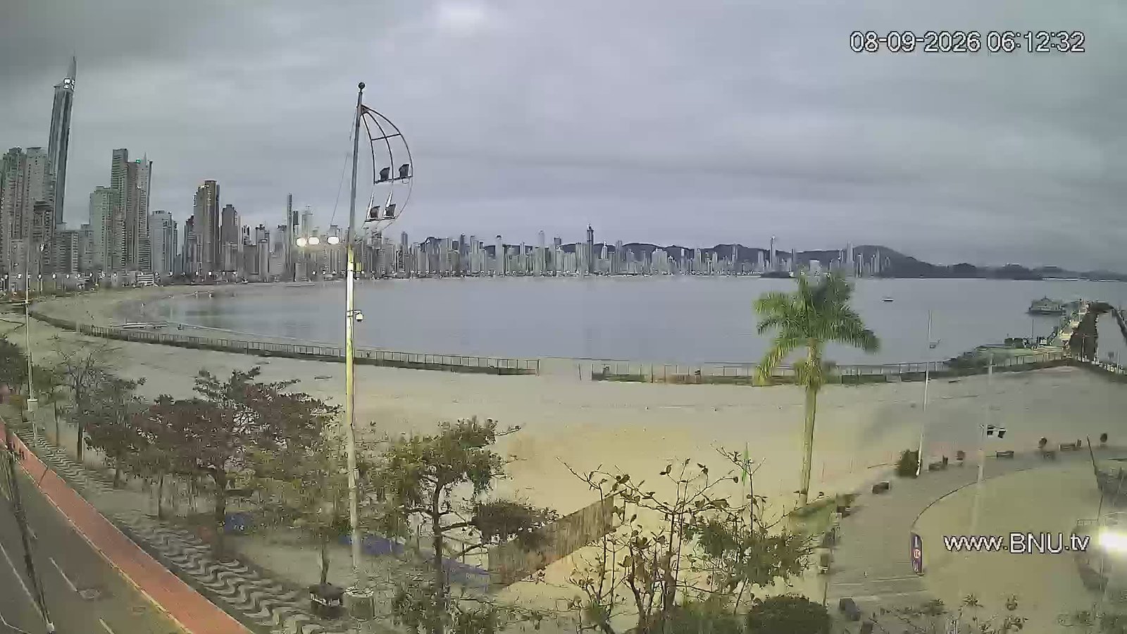 Parque Unipraias Barra Sul Balneário Camboriú