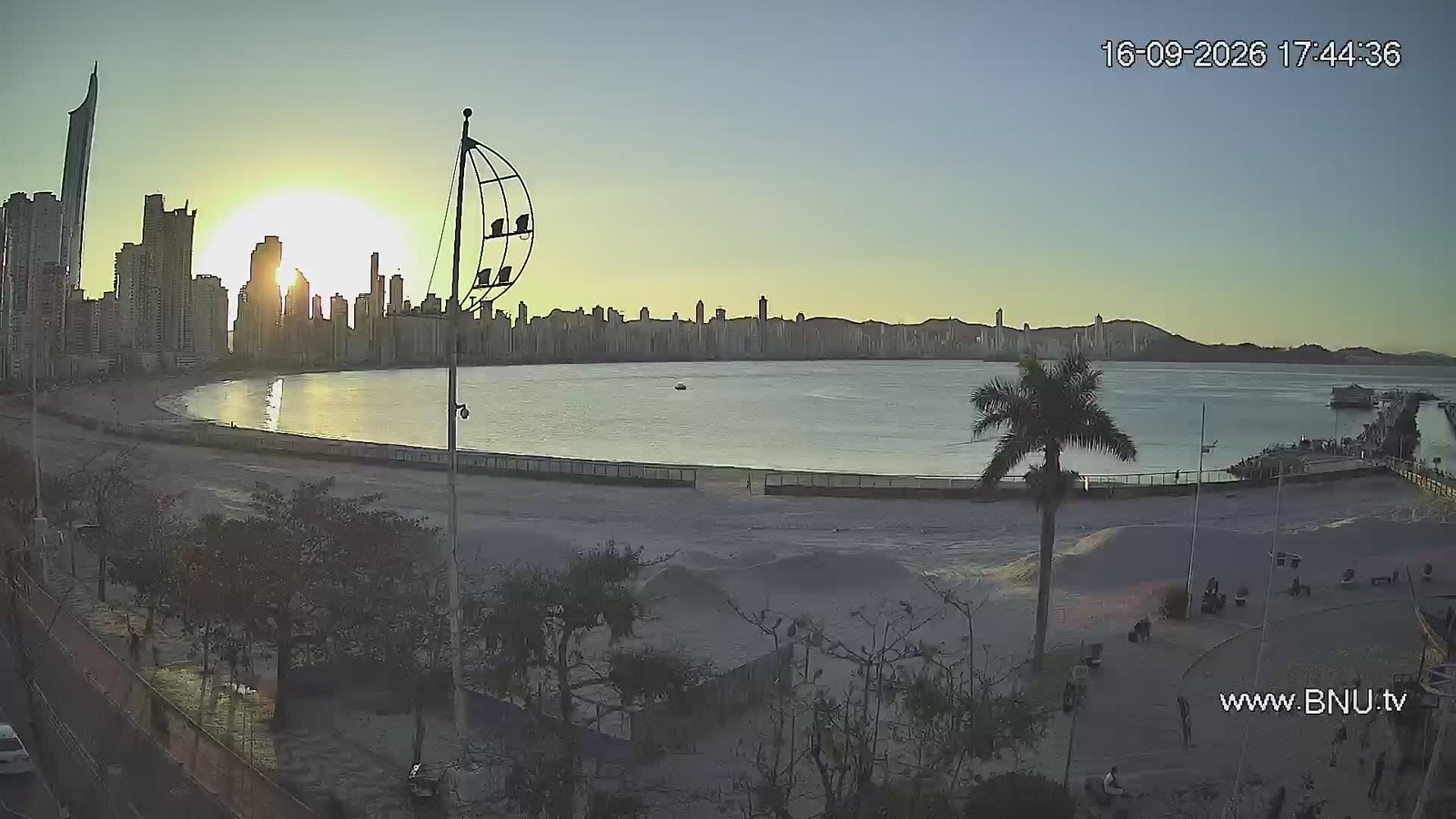 Parque Unipraias Barra Sul Balneário Camboriú