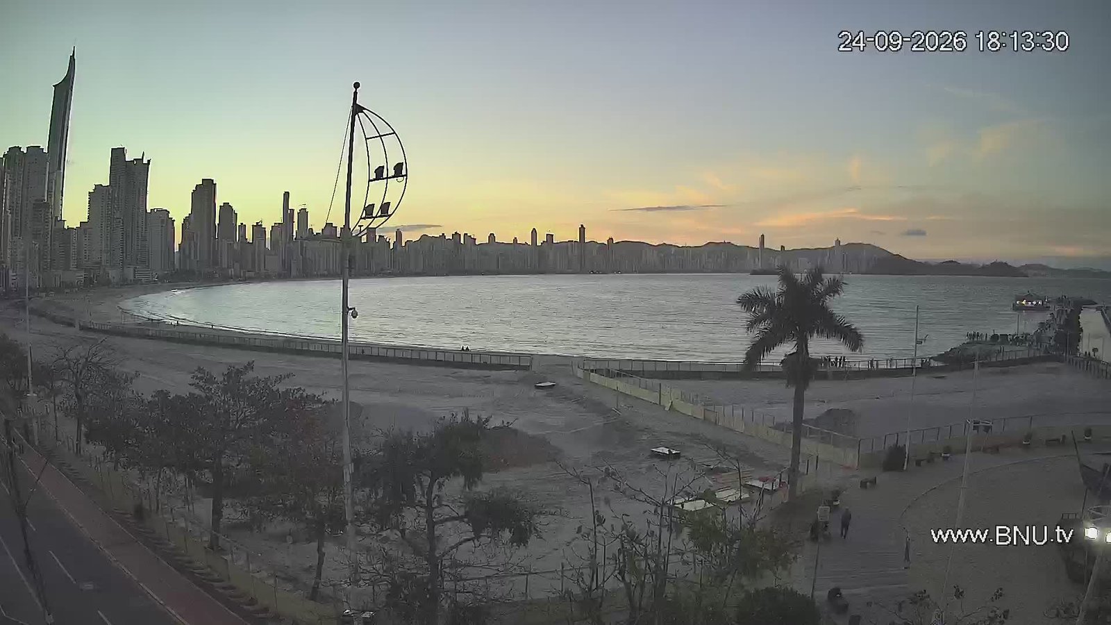 Parque Unipraias Barra Sul Balneário Camboriú