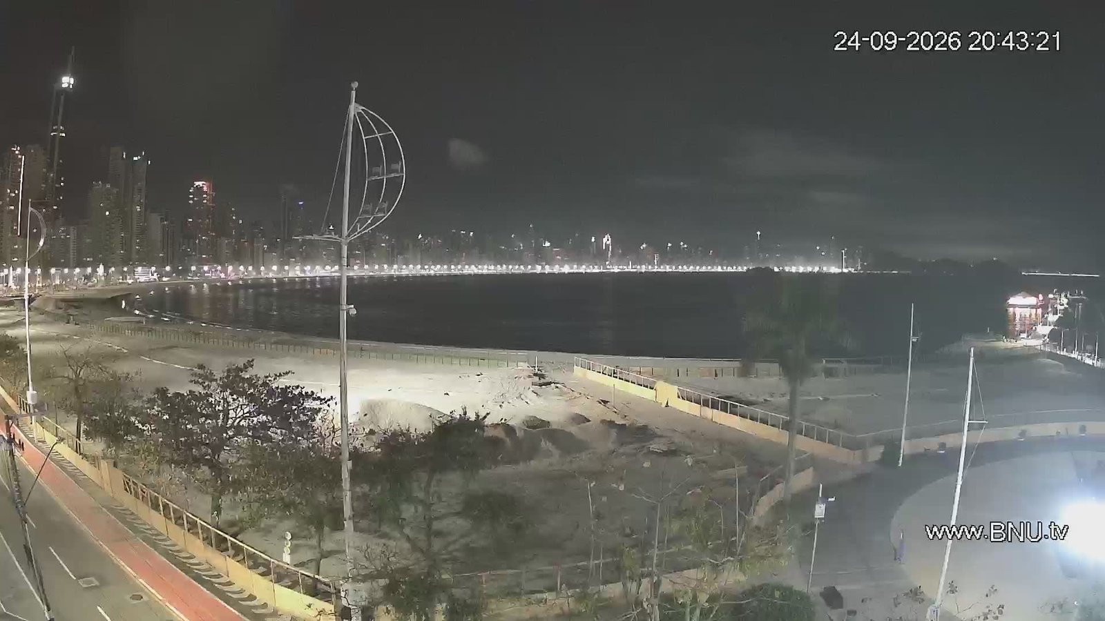 Parque Unipraias Barra Sul Balneário Camboriú