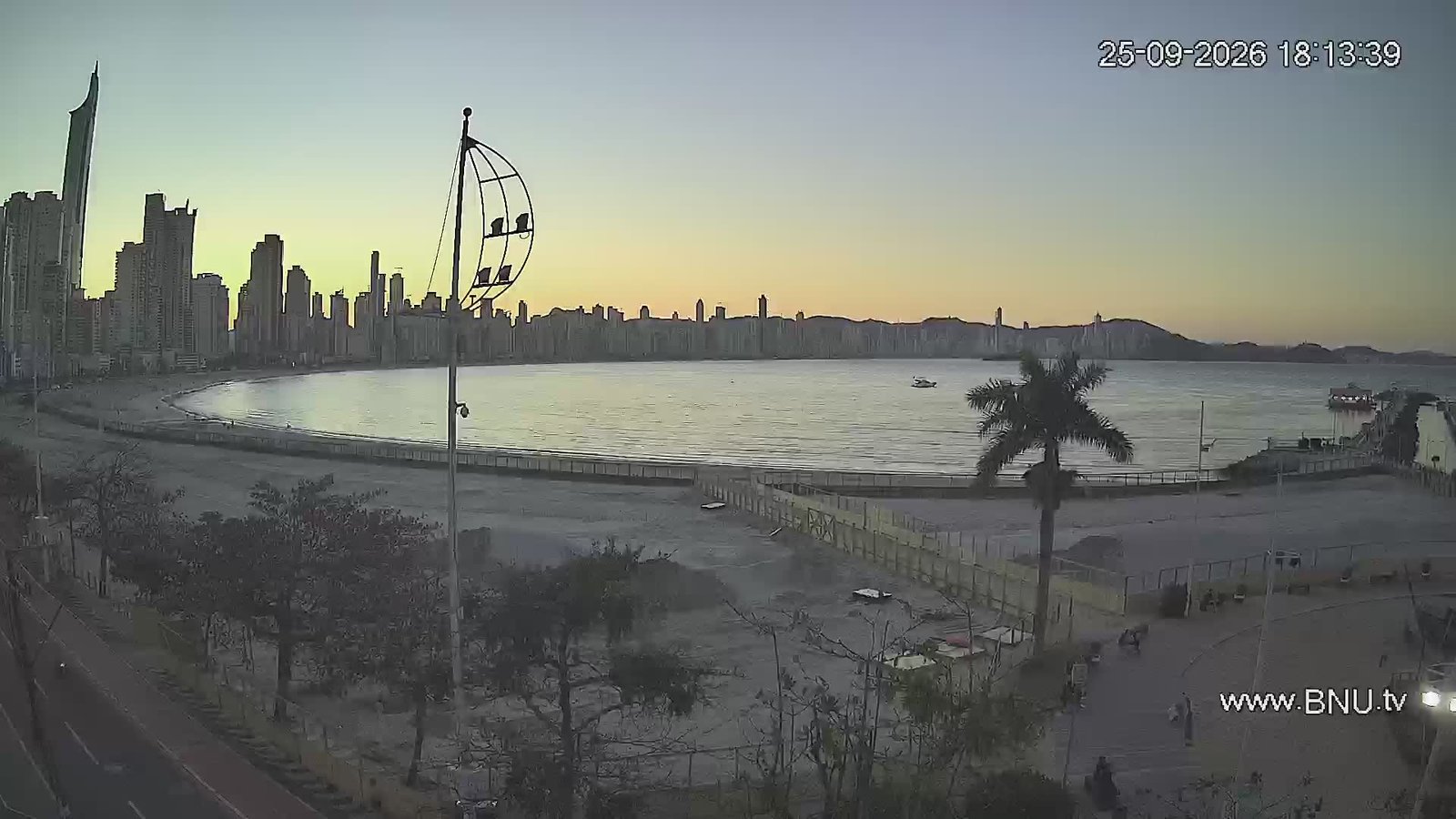 Parque Unipraias Barra Sul Balneário Camboriú