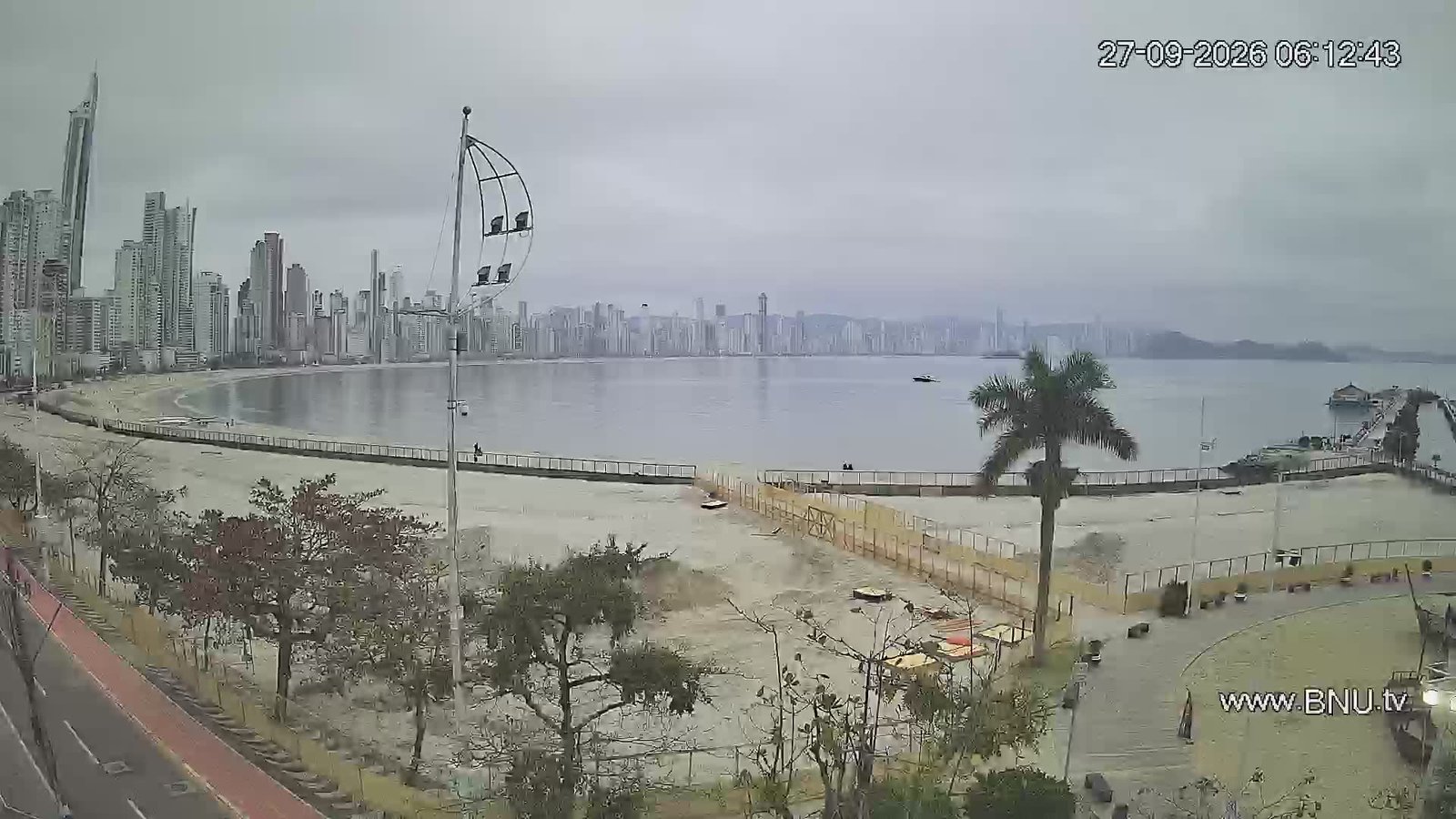 Parque Unipraias Barra Sul Balneário Camboriú