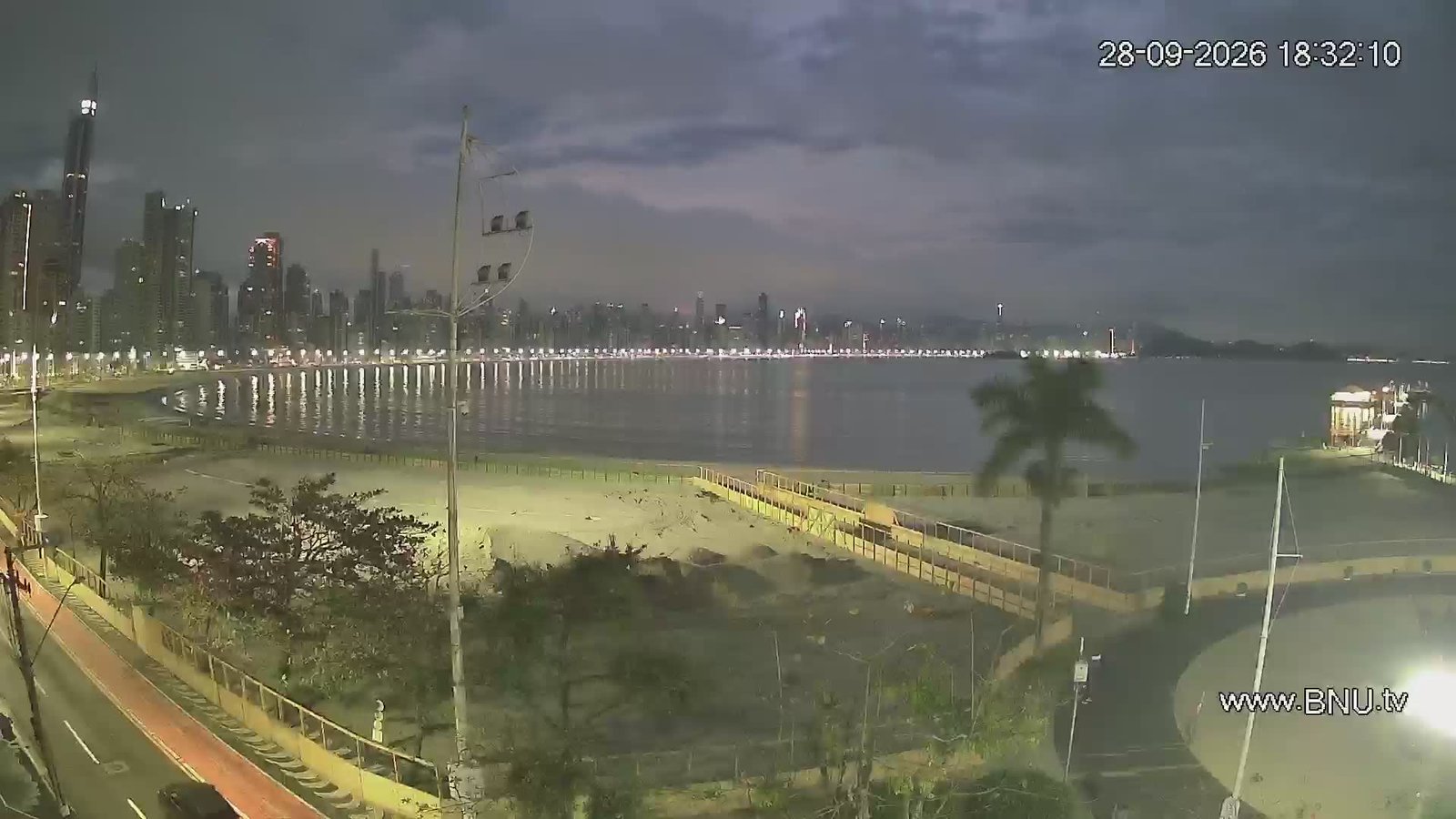 Parque Unipraias Barra Sul Balneário Camboriú