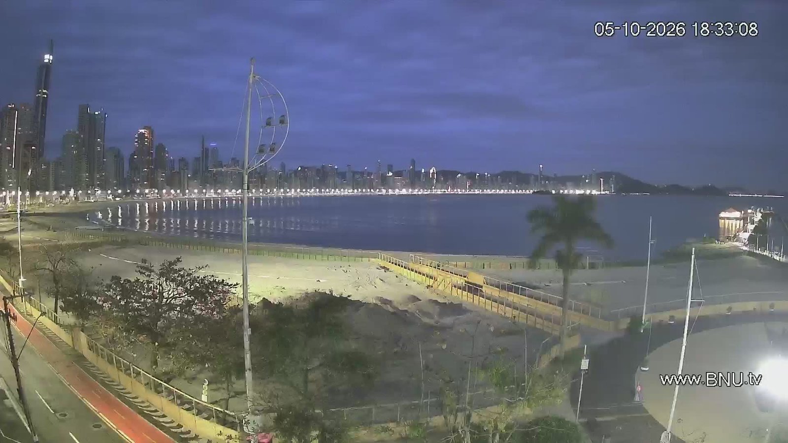 Parque Unipraias Barra Sul Balneário Camboriú