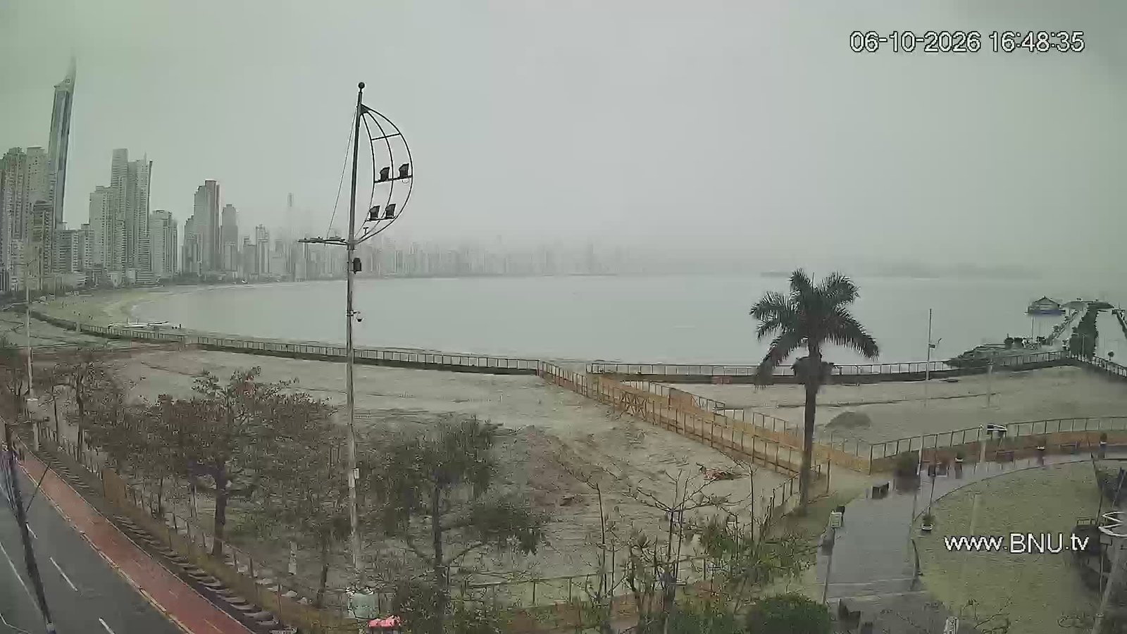Parque Unipraias Barra Sul Balneário Camboriú