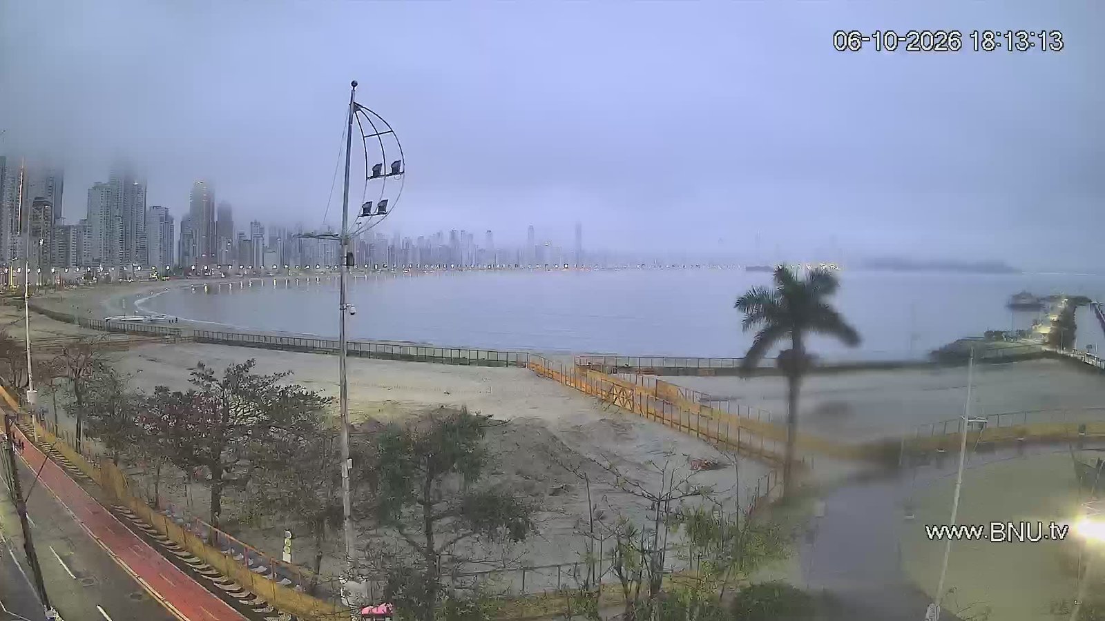 Parque Unipraias Barra Sul Balneário Camboriú