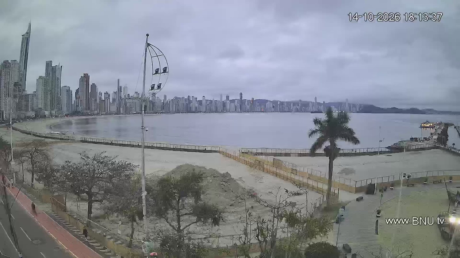 Parque Unipraias Barra Sul Balneário Camboriú