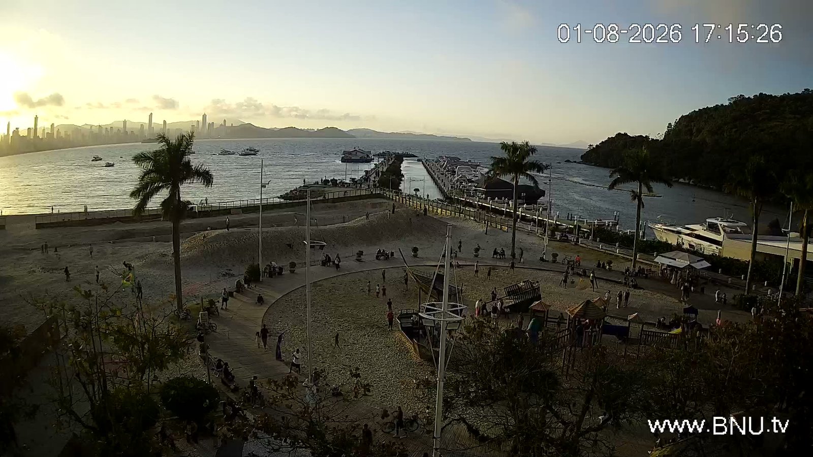 Praça Parque Unipraias Balneário Camboriú