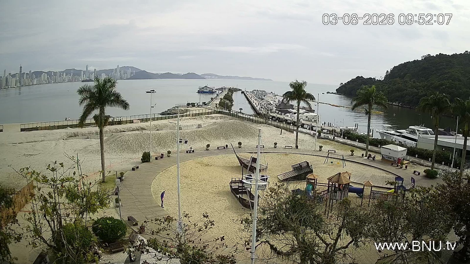 Praça Parque Unipraias Balneário Camboriú