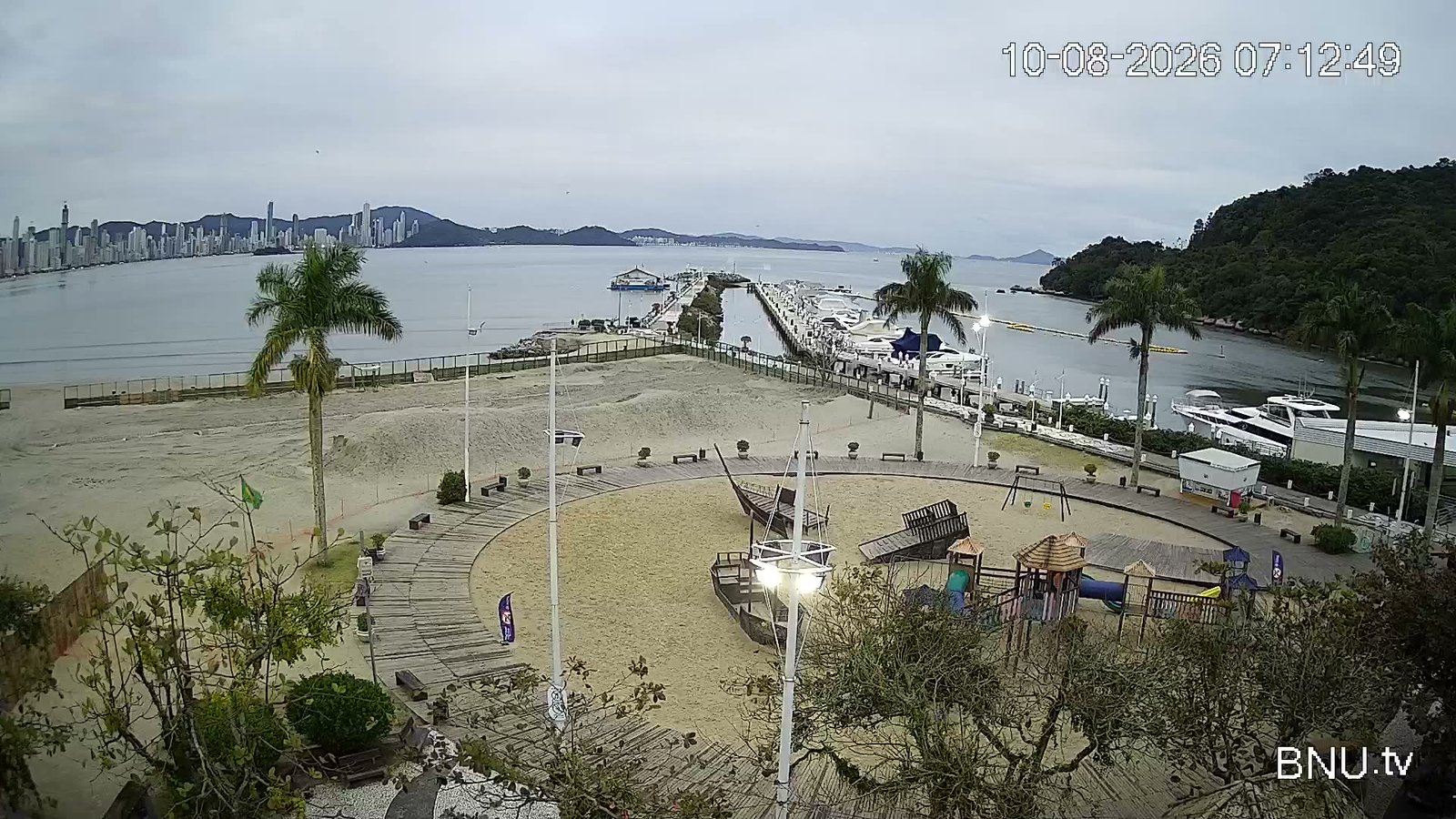Praça Parque Unipraias Balneário Camboriú