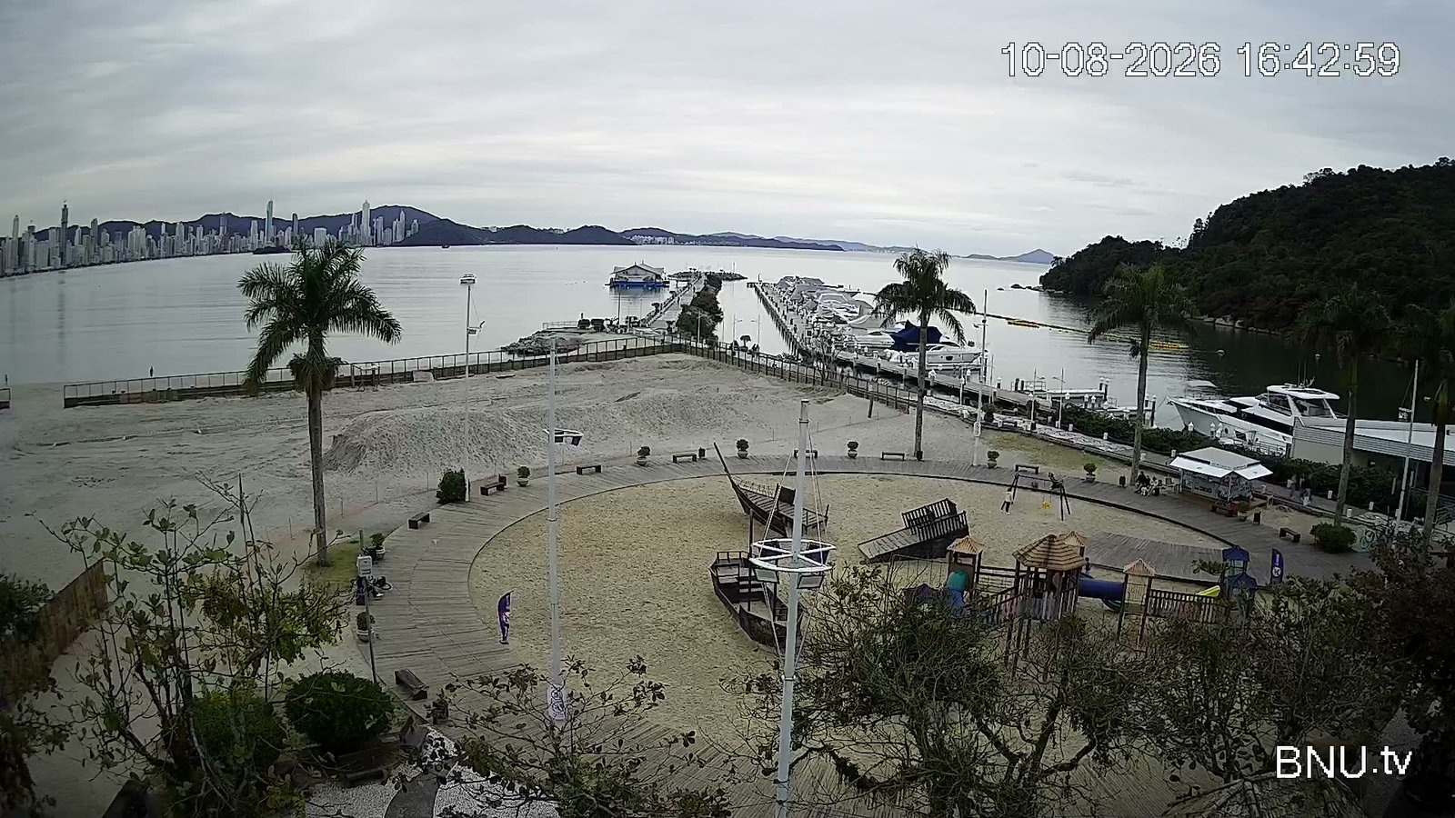 Praça Parque Unipraias Balneário Camboriú