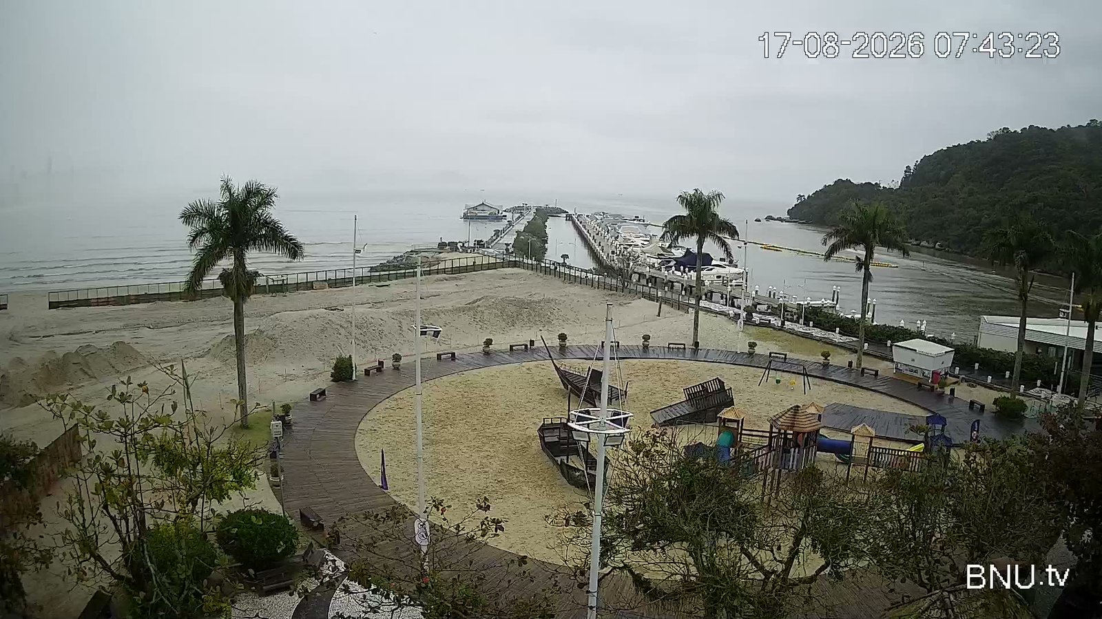 Praça Parque Unipraias Balneário Camboriú