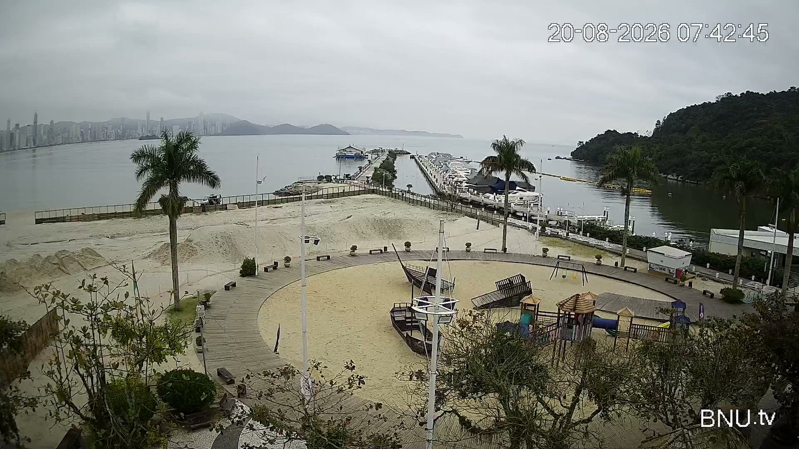 Praça Parque Unipraias Balneário Camboriú