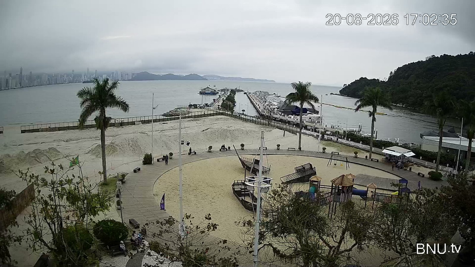 Praça Parque Unipraias Balneário Camboriú
