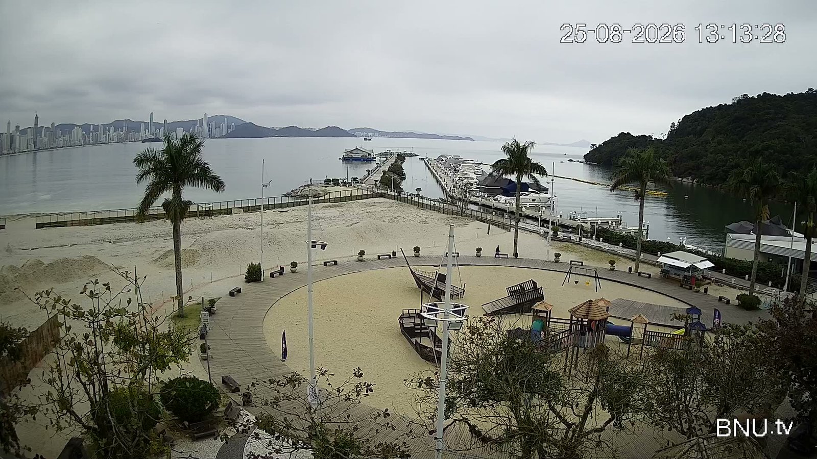 Praça Parque Unipraias Balneário Camboriú