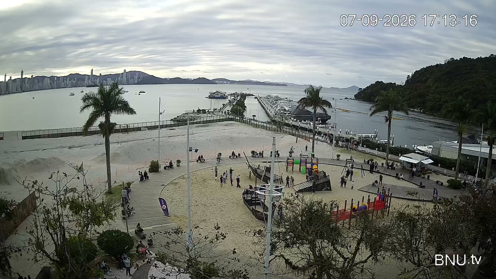 Praça Parque Unipraias Balneário Camboriú