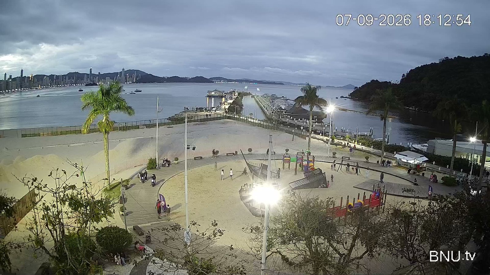 Praça Parque Unipraias Balneário Camboriú