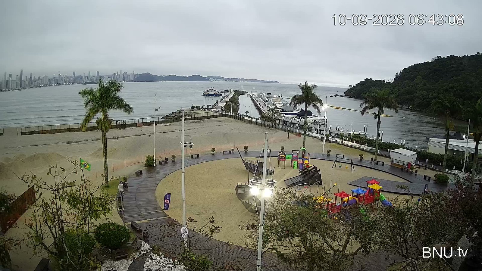 Praça Parque Unipraias Balneário Camboriú
