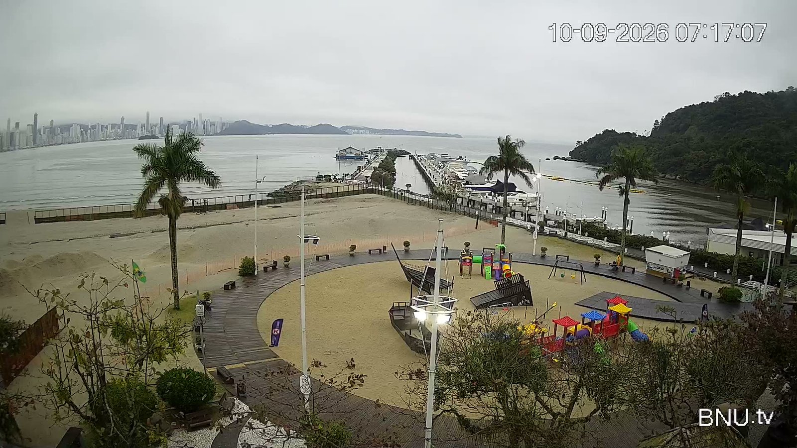 Praça Parque Unipraias Balneário Camboriú
