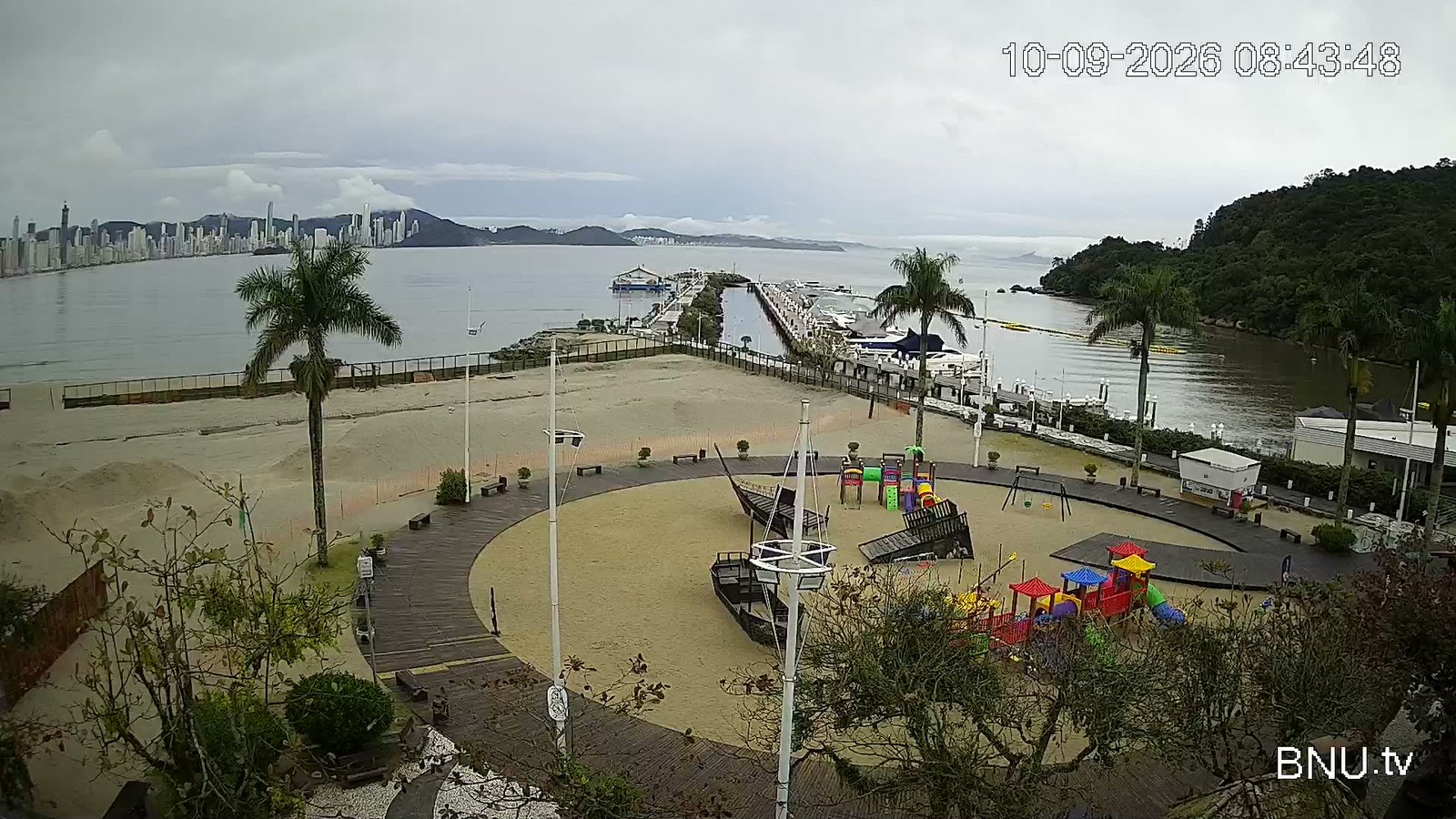 Praça Parque Unipraias Balneário Camboriú