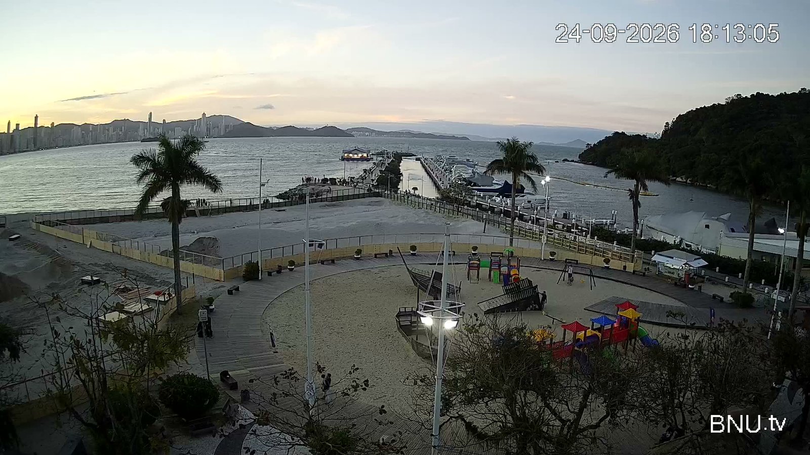 Praça Parque Unipraias Balneário Camboriú