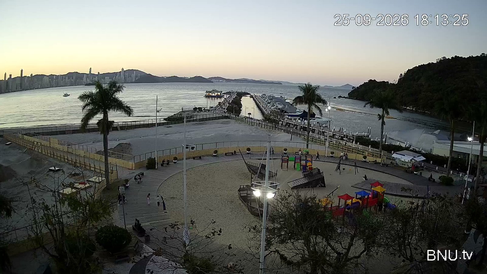 Praça Parque Unipraias Balneário Camboriú