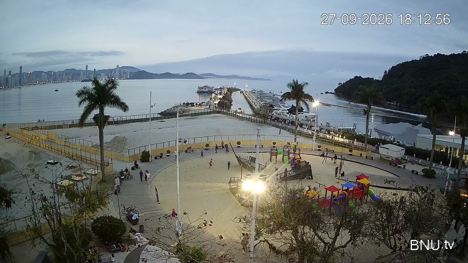 Praça Parque Unipraias Balneário Camboriú