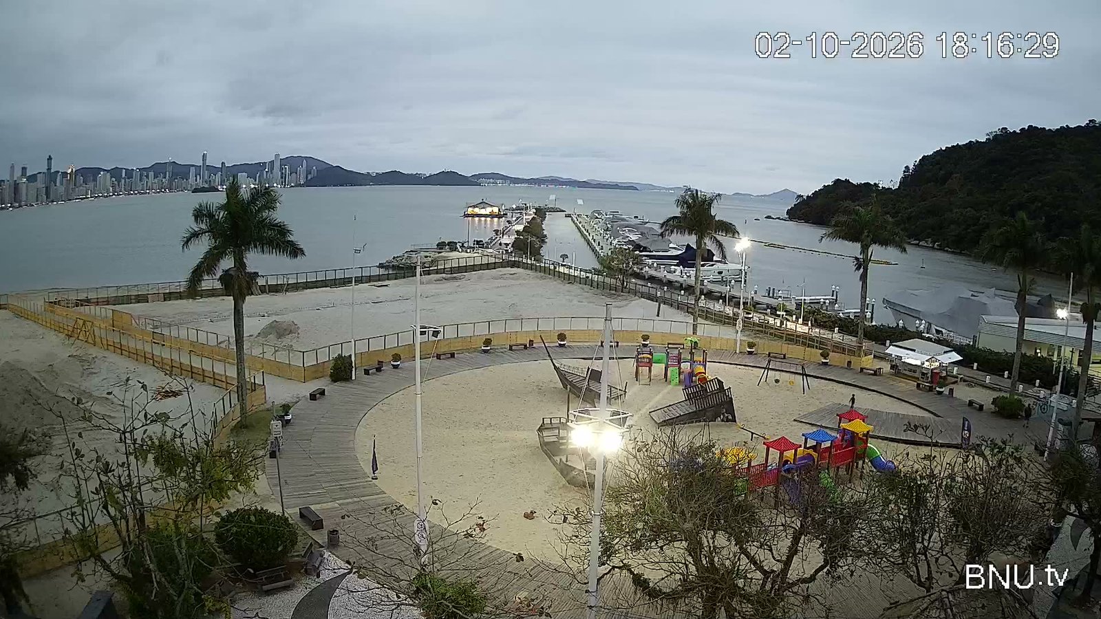 Praça Parque Unipraias Balneário Camboriú