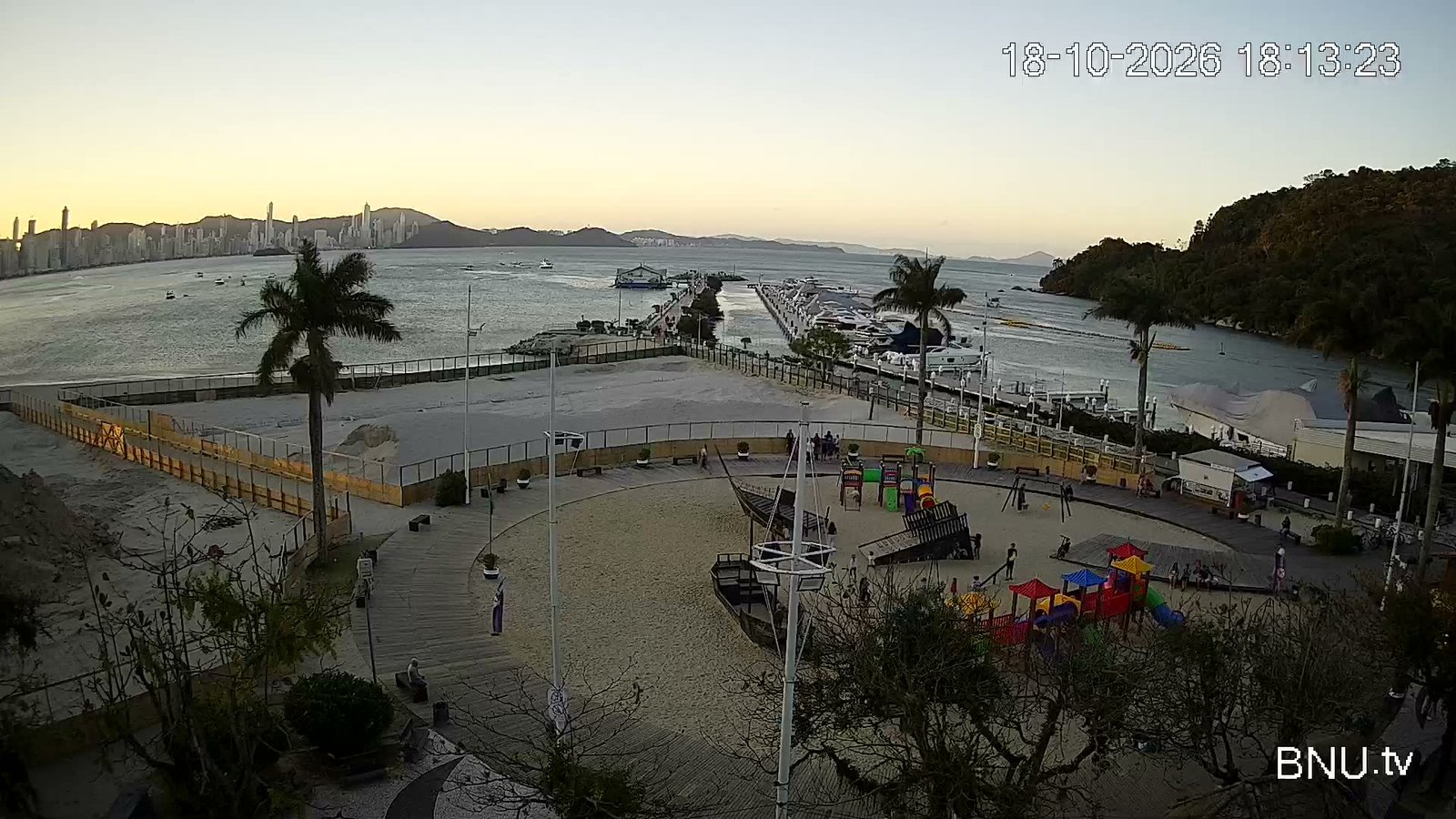 Praça Parque Unipraias Balneário Camboriú