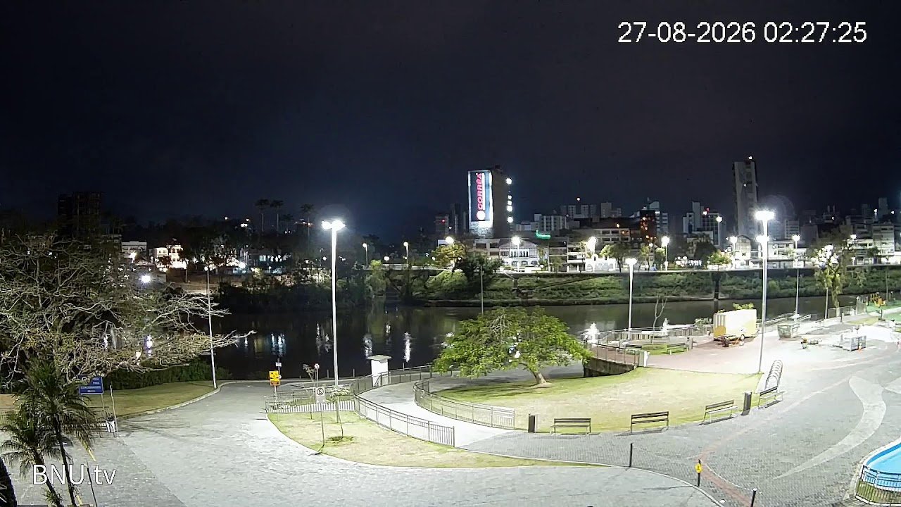 Prainha e Rio Itajaí-Açu