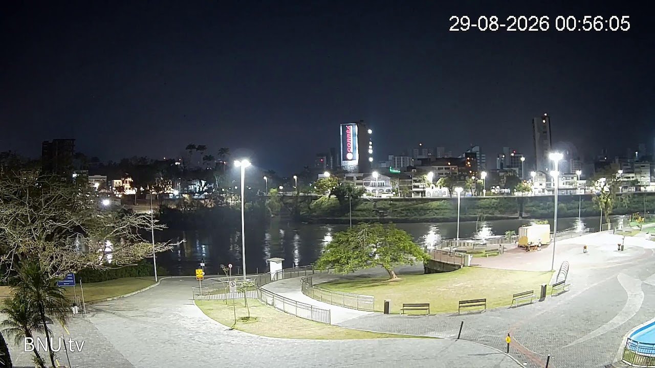 Prainha e Rio Itajaí-Açu