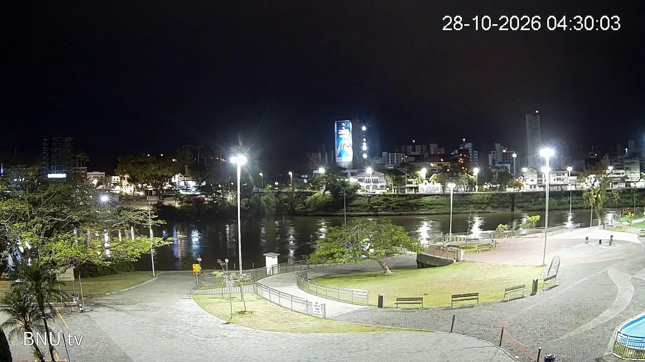 Prainha e Rio Itajaí-Açu