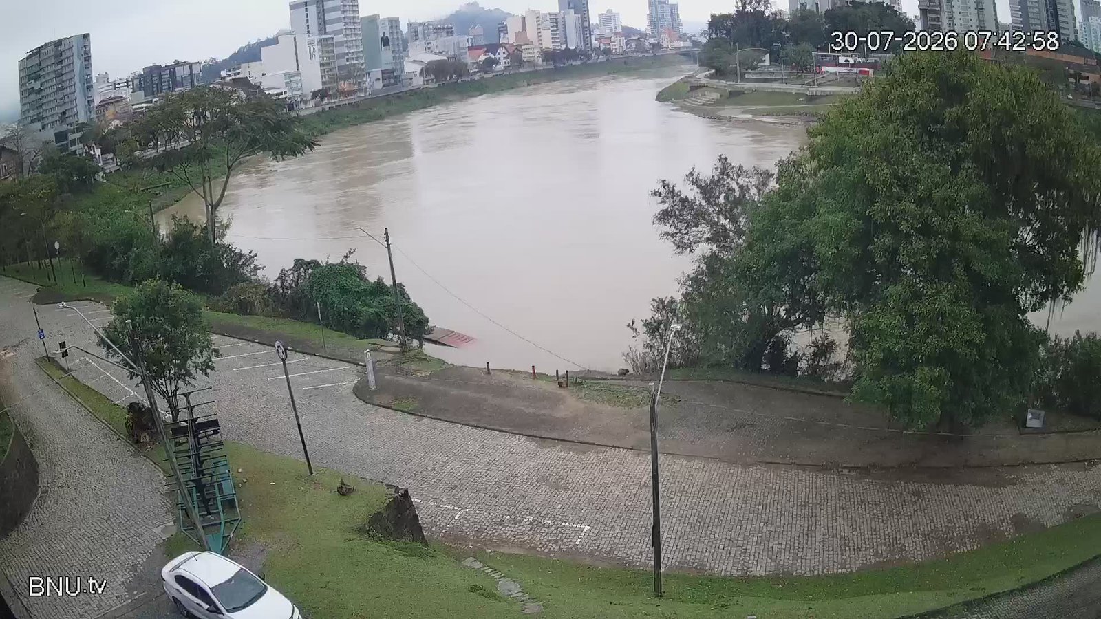 Rio Itajaí-Açú Blumenau