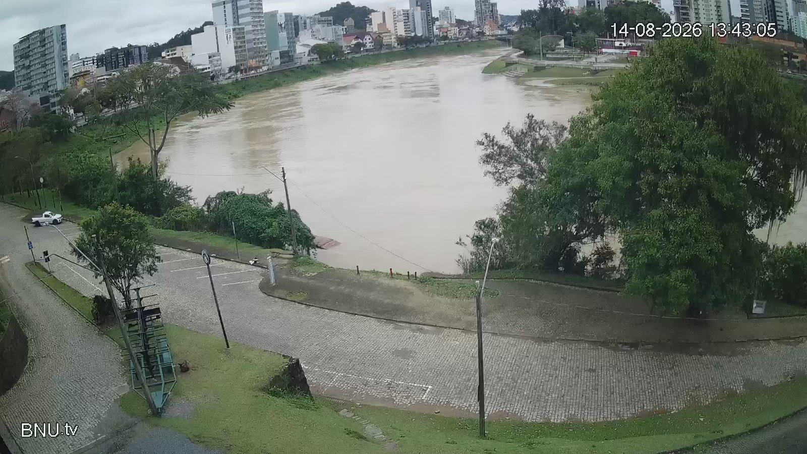 Rio Itajaí-Açú Blumenau