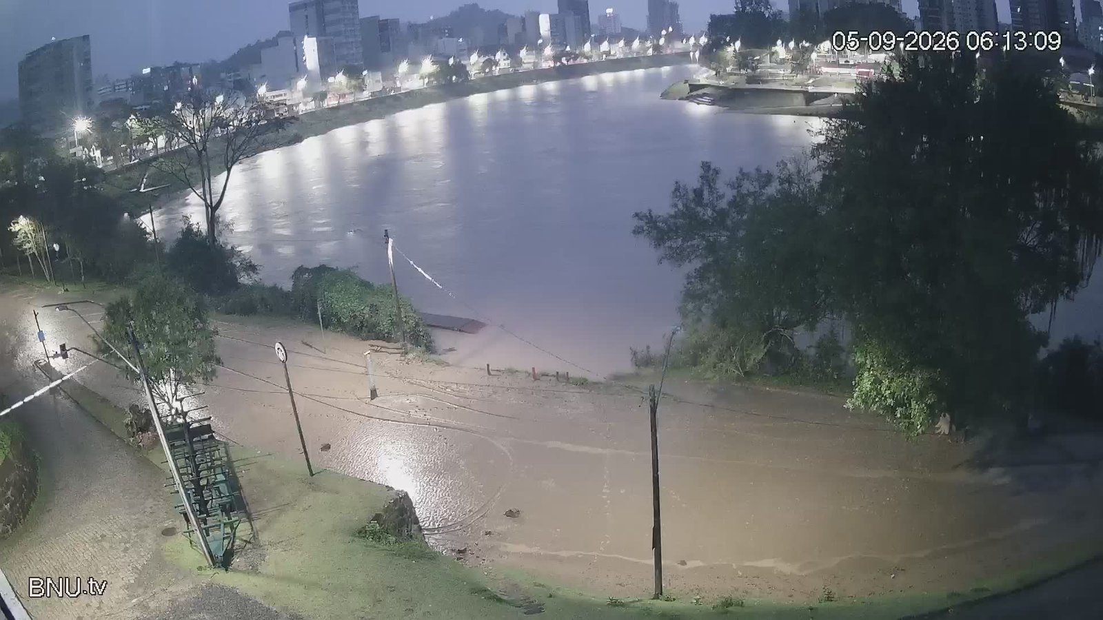 Rio Itajaí-Açú Blumenau