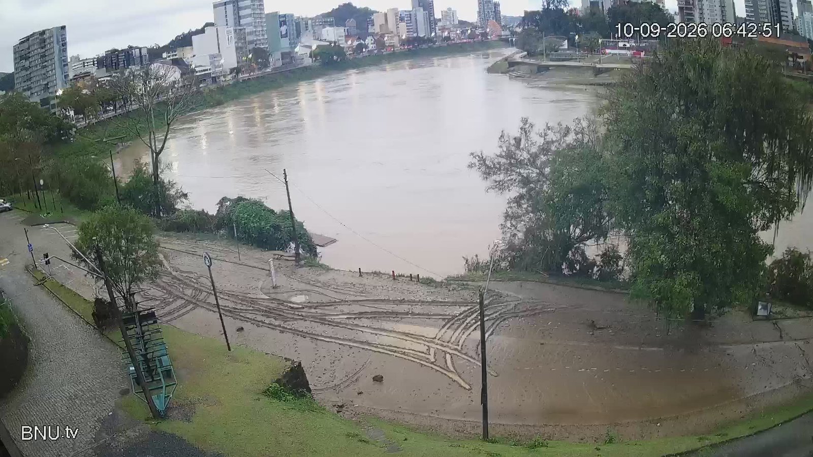 Rio Itajaí-Açú Blumenau
