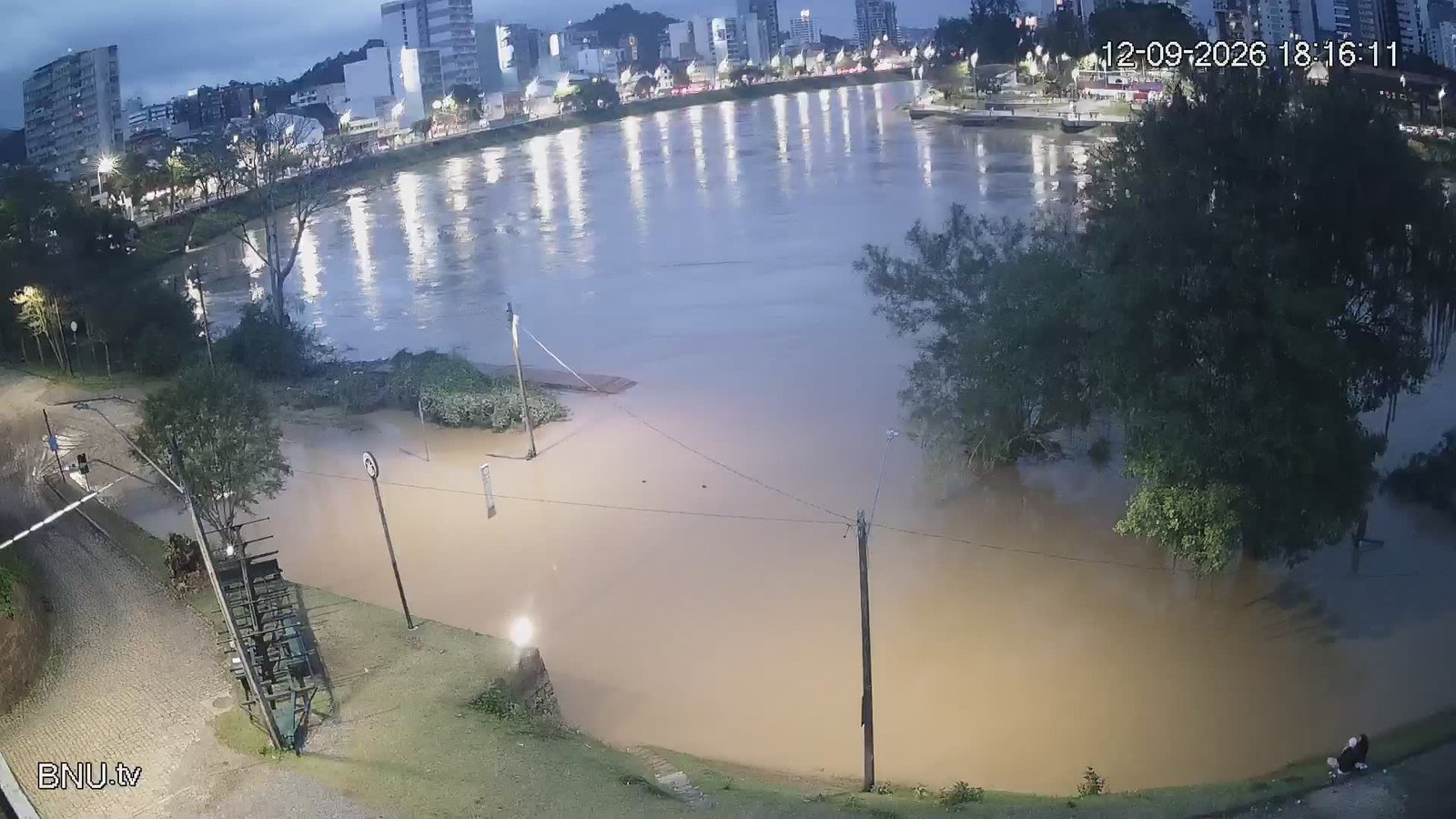 Rio Itajaí-Açú Blumenau