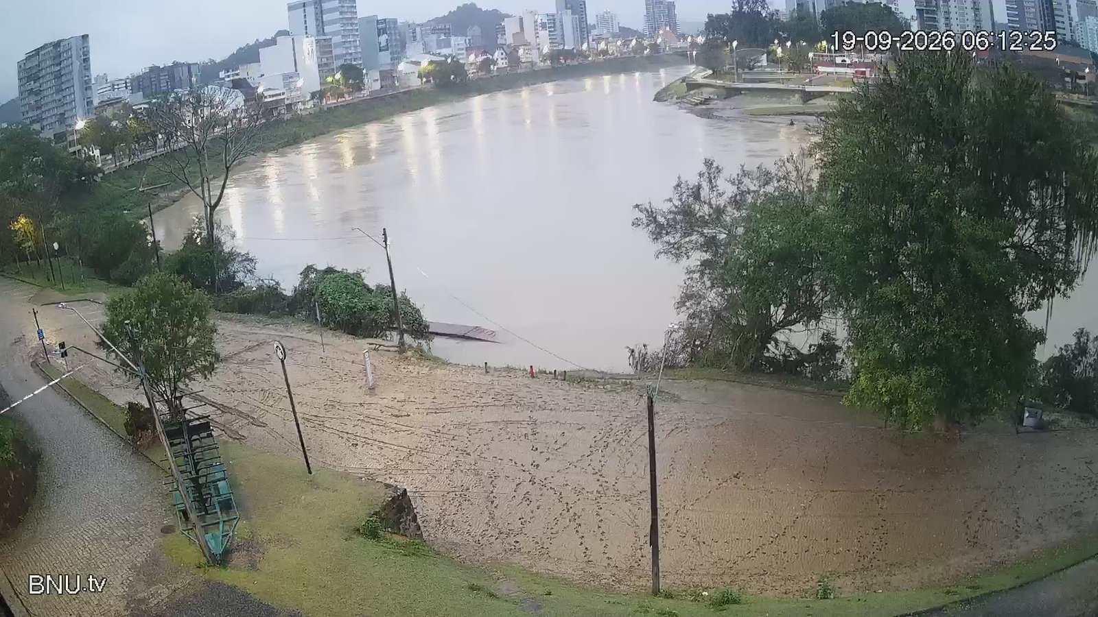 Rio Itajaí-Açú Blumenau